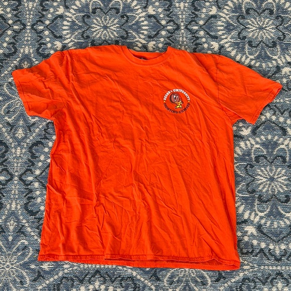 Reese’s Cup Graphic Tee from Hershey Park - Picture 1 of 5